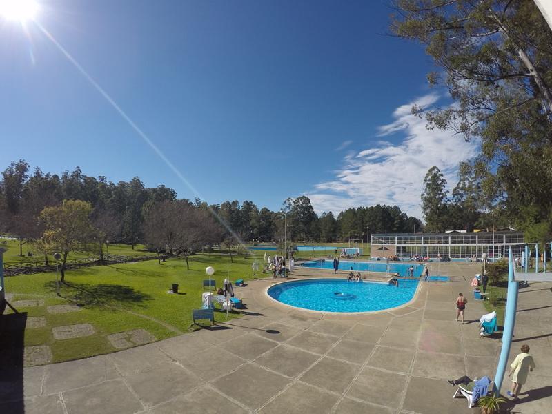 Chalet Bungalows Termas De El Pinar *